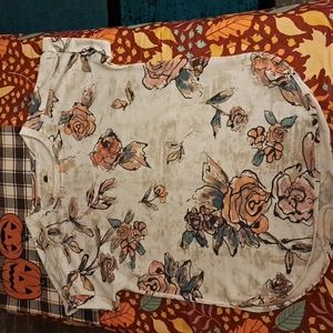 Cupid Pretty Roses Top Sz M